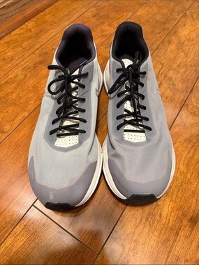 Men's on clouds Lightweight Grey Athletic Sneakers - Breathable Running Shoes